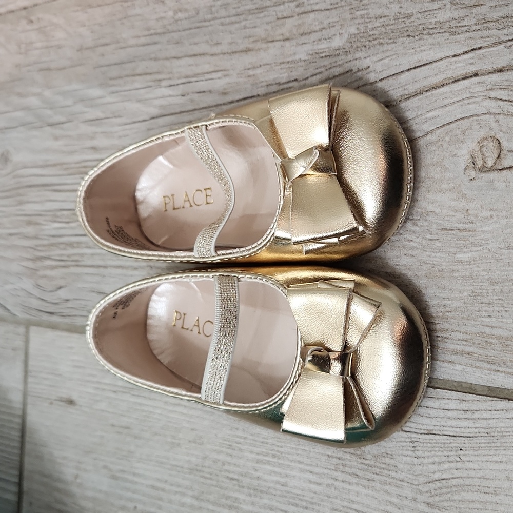 Children's Place Gold Crib Shoes